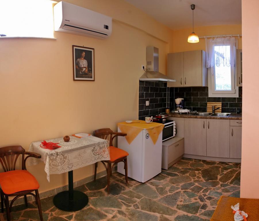 Evaland Traditional Houses Tarti Стая снимка